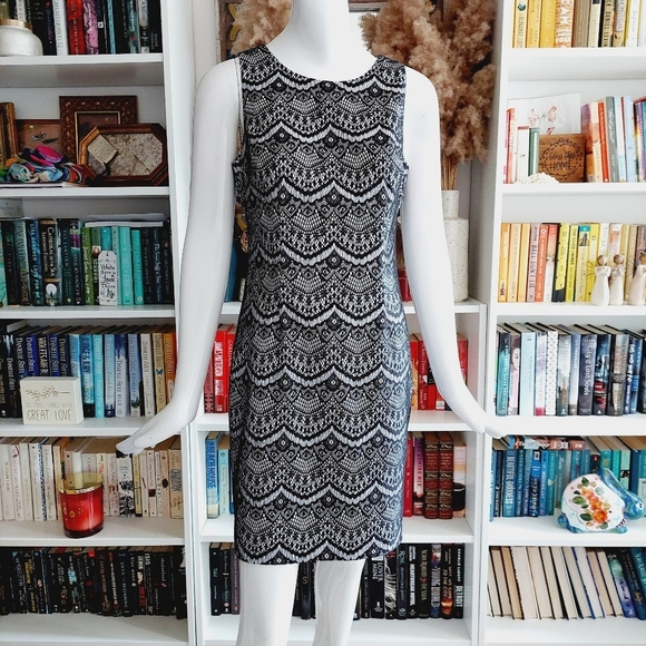 Jessica Simpson Bonded Lace Sleeveless Back Zip Up Mini Dress P5505 - Picture 2 of 9